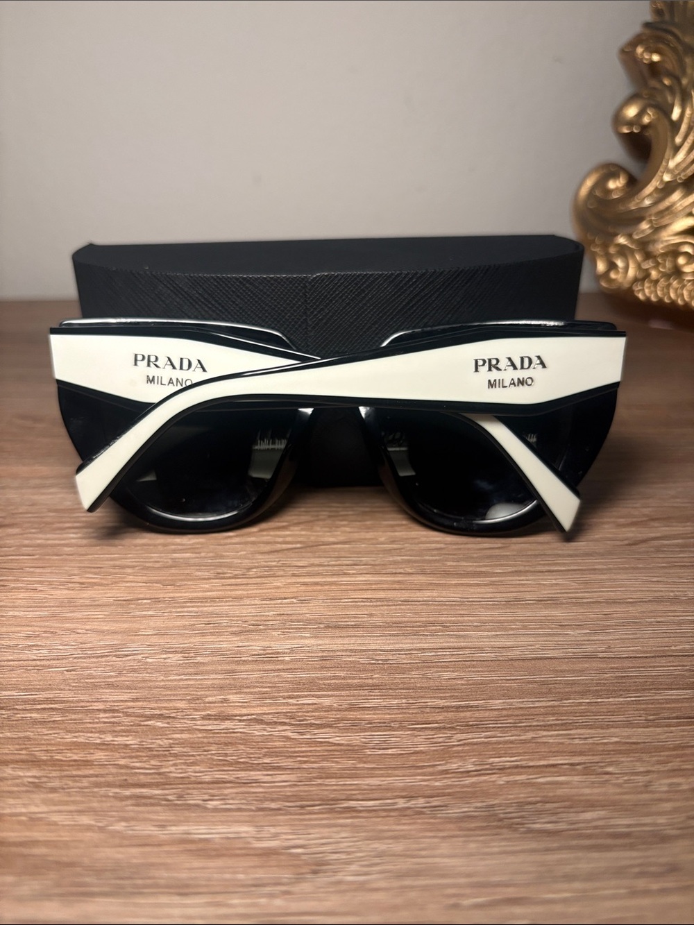 Prada Black Frame with White Arms Cat-Eye Sunglasses- With Case. AS IS - Picture 8 of 14